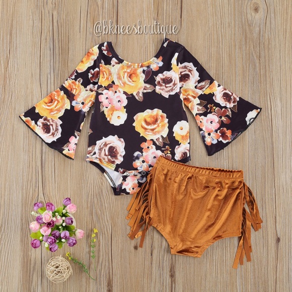 Girl Boutique Rustic Boho Velvet Fringe Short Set - Picture 2 of 4